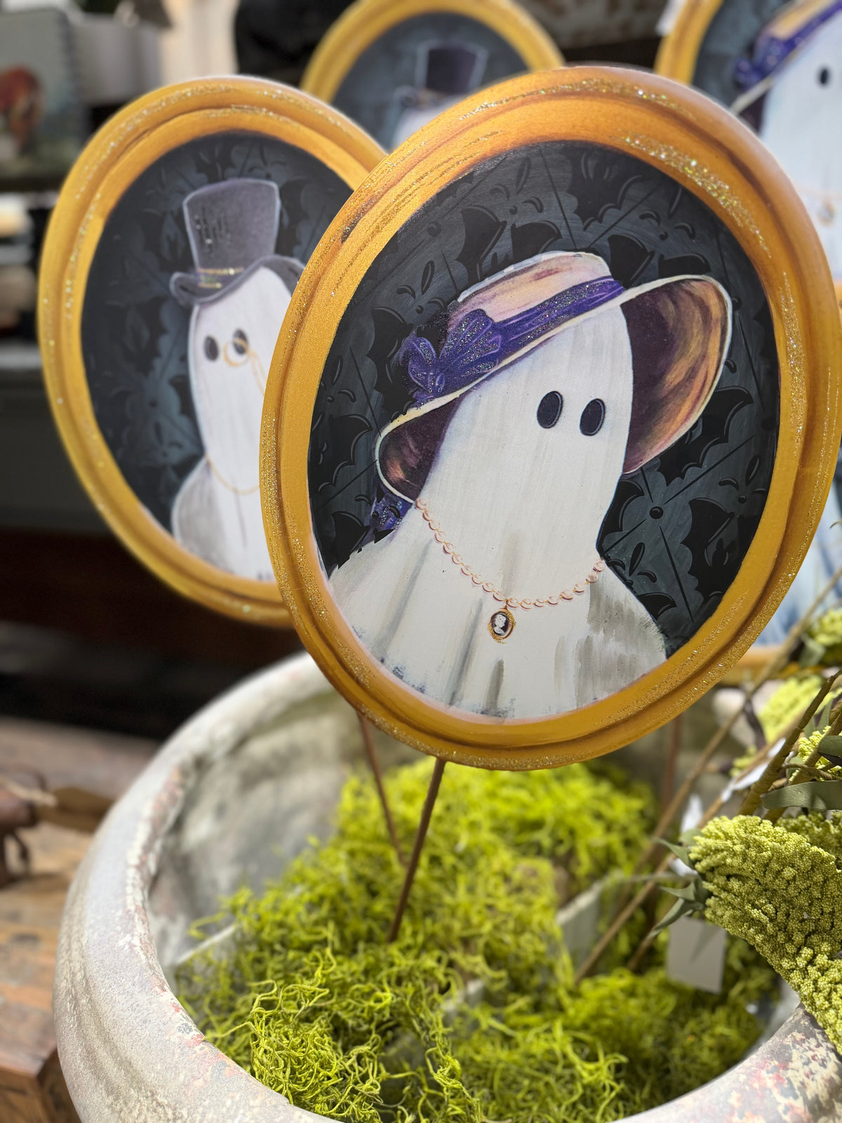 Seasonal Decor
