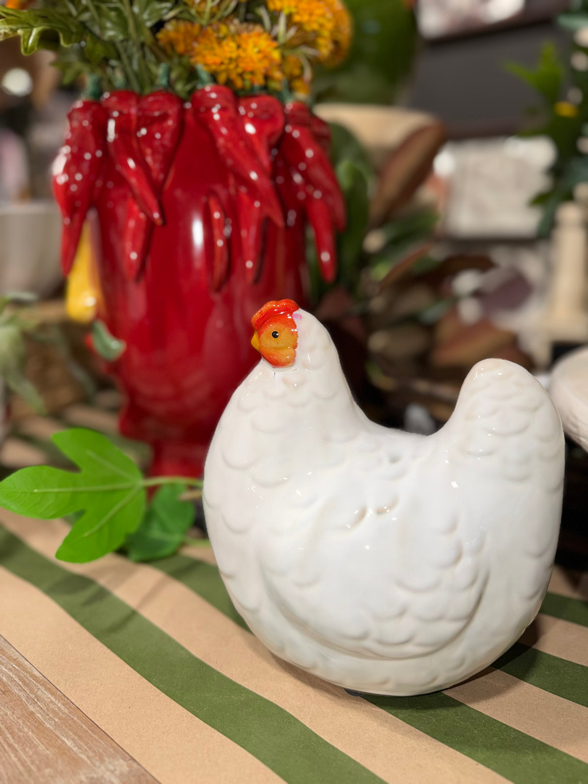 Avari Large Hen Figurine