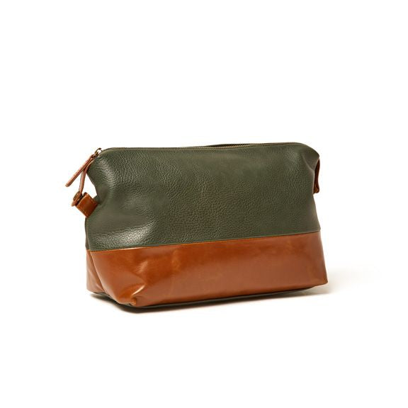 The Oxford Toiletry Bag (Dark Green)