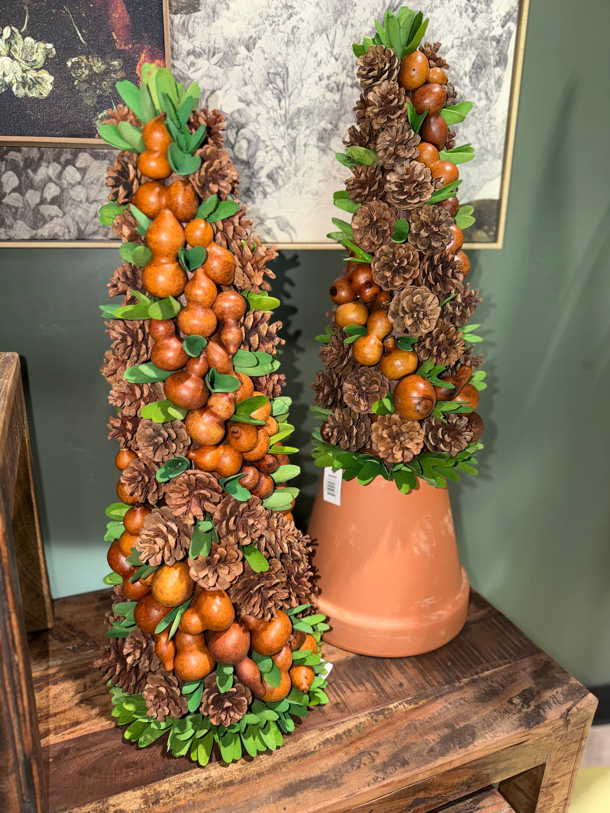 Brown Gourd & Pinecone Cone Trees - Small