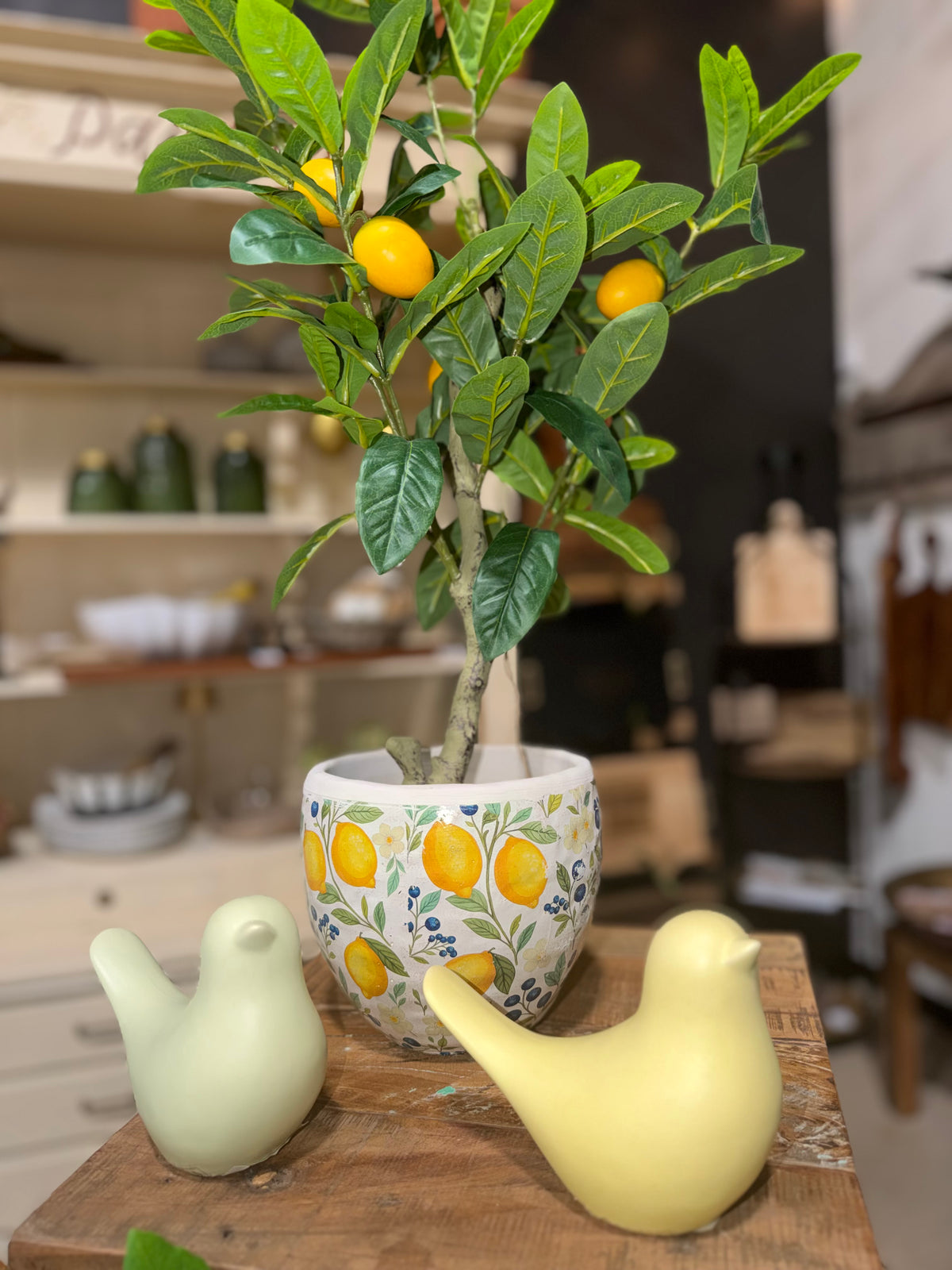 Lemon Vase
