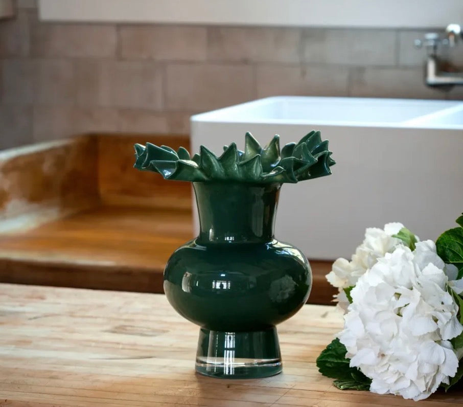 Grand Ebouriffe Vase