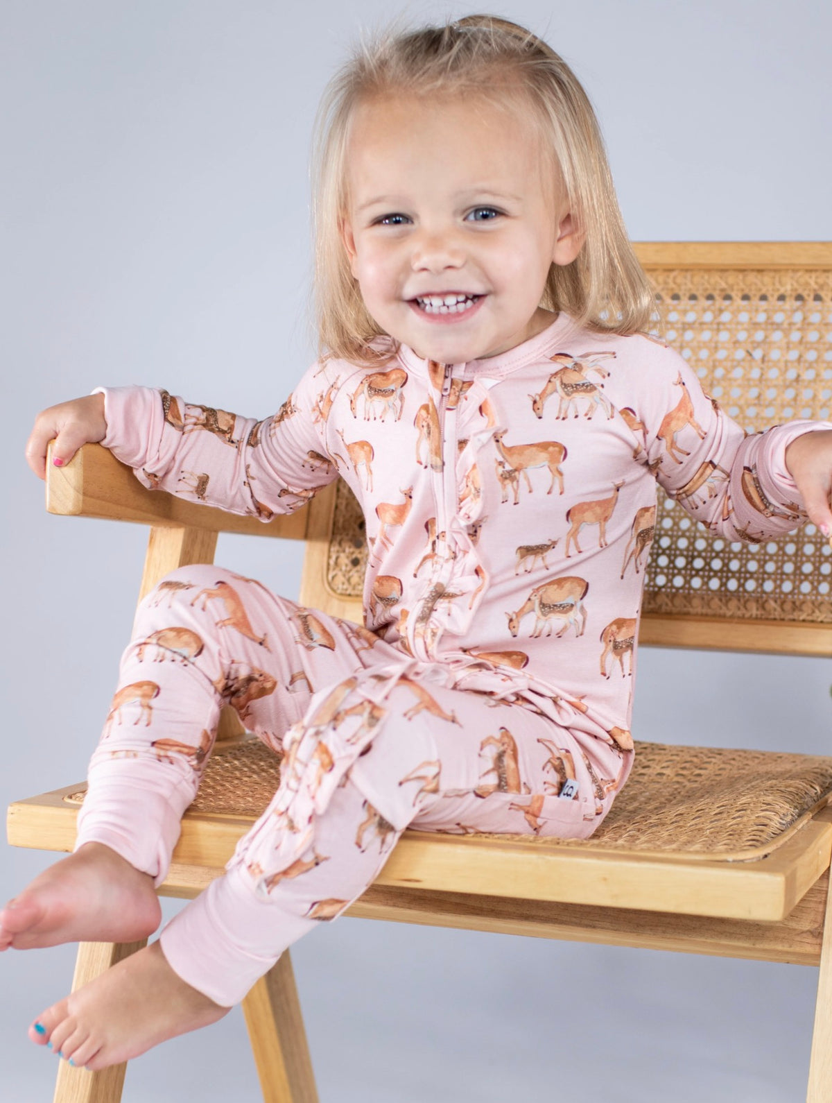 Does & Fawns Goosies Outfit